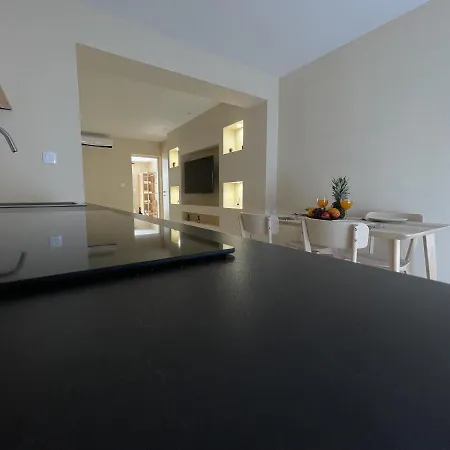 Cozy Matijas With Private Parking And Terrace